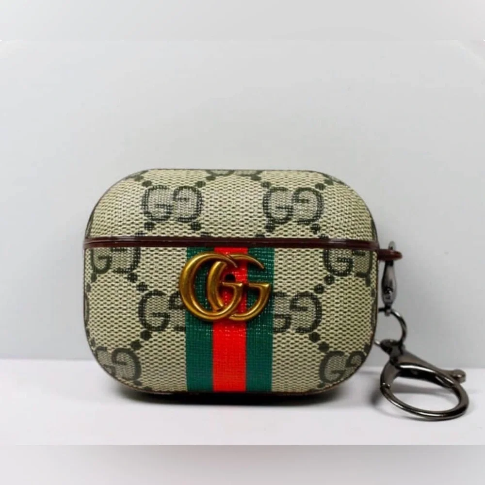 DESIGNER AIRPOD PRO GENERATION 3 PROTECTIVE CASE W/KEYRING - Picture 2 of 6